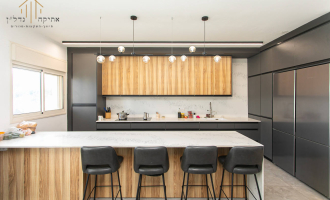 5 комн. квартира с участком