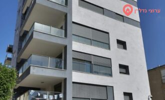 4 комн. квартира с участком, Продажа, Кирьят-Моцкин, שדרות משה גושן