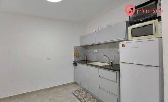 2  חדרים  דירה