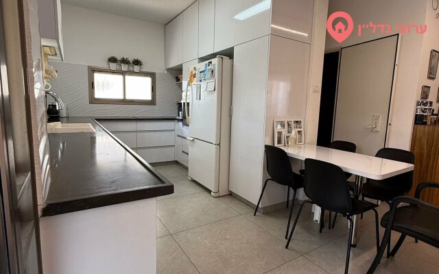5 комн. квартира, Продажа, Ришон-ле-Цион, Адар