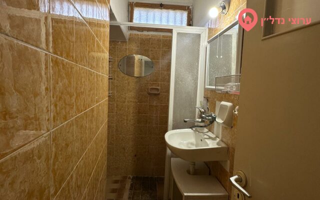 3 комн. квартира, Аренда, Кирьят-Хаим, ורבורג 11 קריית חיים