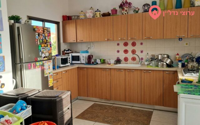 5 комн. квартира, Продажа, Петах-Тиква, Моше Давид Мейснер
