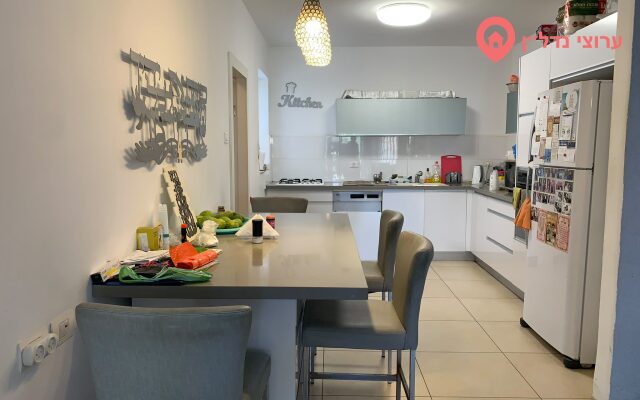 4 комн. квартира, Продажа, Кирьят-Ям, Хацав