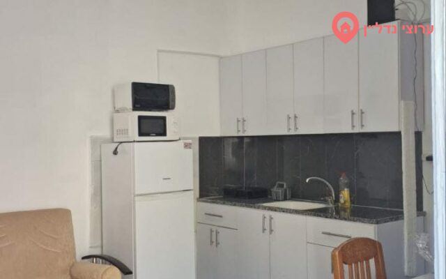 1.5 комн. квартира, Аренда, Хайфа, Sirkin Street
