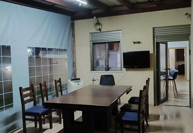 Уличная обеденная зона