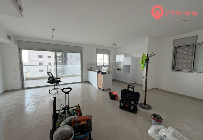 5-room apartment, For rent, Kiryat Bialik, אהוד מנור — photo 1 of 8