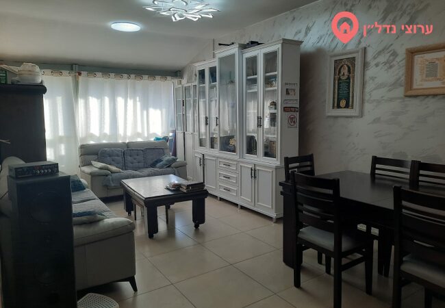 דירה 5.5 חדרים, מכירה, קרית מוצקין, ספיר — תמונה 1 מתוך 10