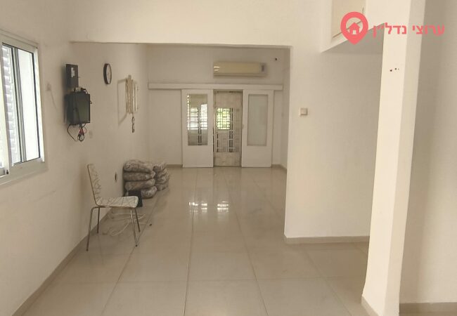 3.5-room apartment with plot, For rent, Kiryat Yam, שדרות צה"ל — photo 6 of 7