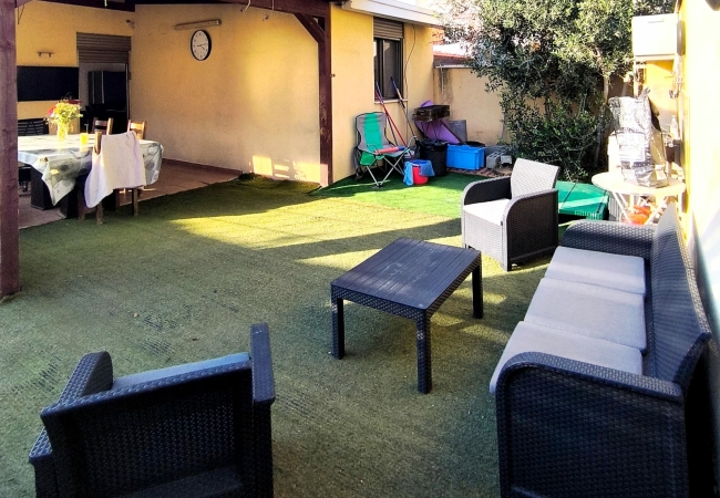 Задний двор