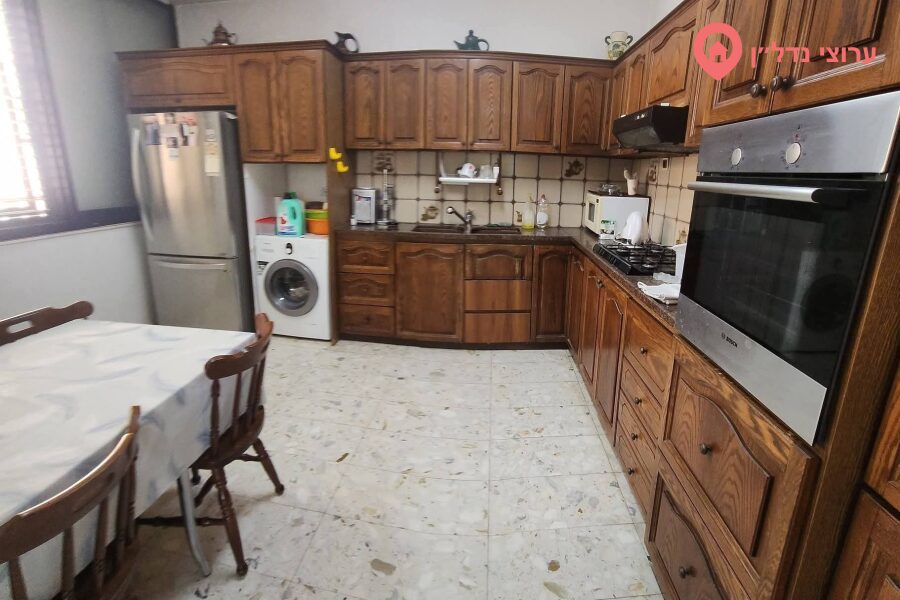 4 комн. квартира, Продажа, Кирьят-Бялик, Симтат Рахел — фото 1 из 4
