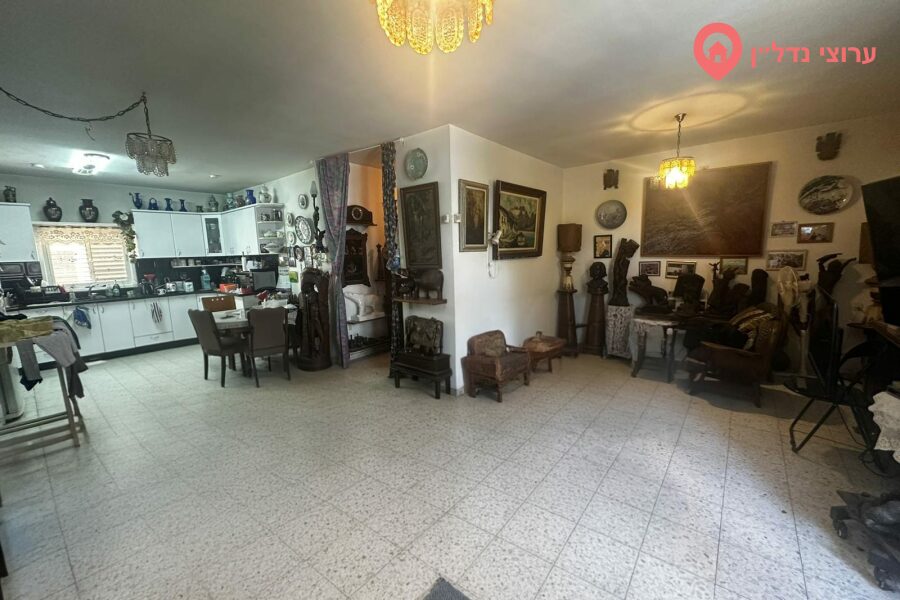 5.5 комн. квартира, Продажа, Бат-Ям, Хахашмонайм, фото 2 из 6