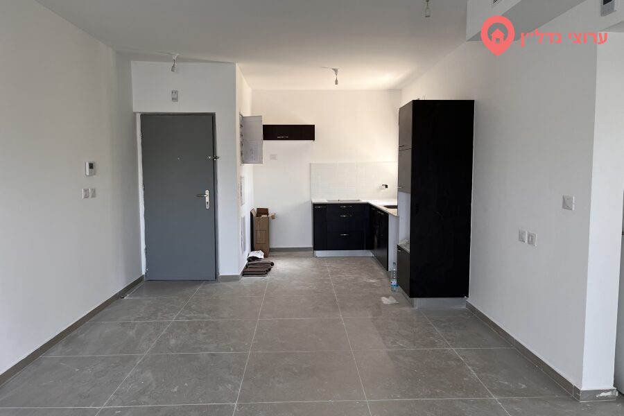 4 комн. квартира, Продажа, Хадера, шмоалзон — фото 1 из 7