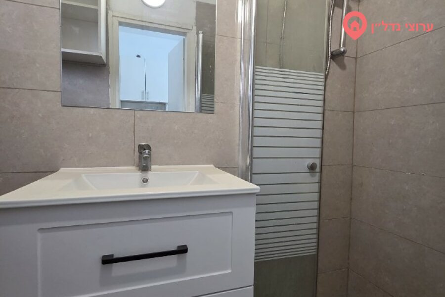 1 комн. квартира, Аренда, Кирьят-Ям, שופטים 8 קריית ים — фото 2 из 7