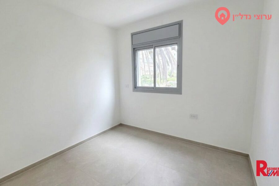 4 комн. квартира, Продажа, Холон, Фабрегат, фото 3 из 6