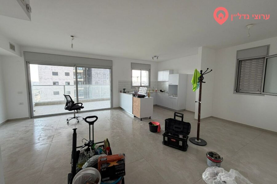 5 комн. квартира, Аренда, Кирьят-Бялик, אהוד מנור — фото 1 из 8