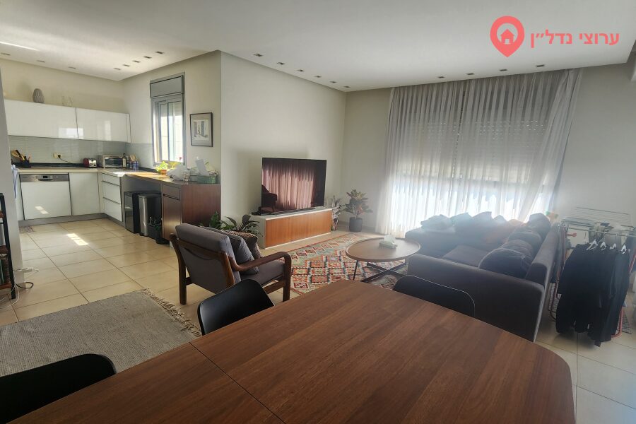 4 комн. квартира, Продажа, Холон, Арон Гилади — фото 2 из 3
