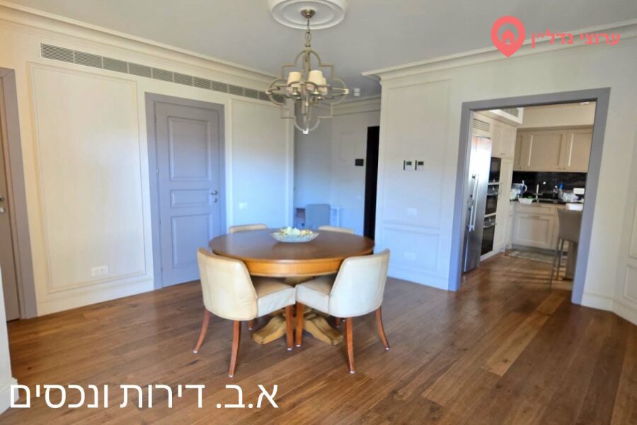 5 комн. квартира, Продажа, Холон, Пинхас Ейлон, фото 1 из 9