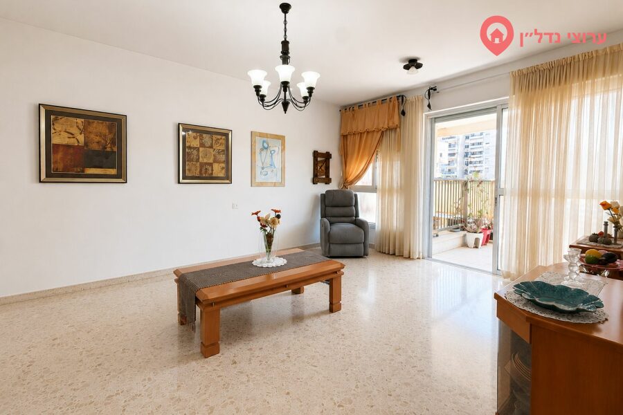 4 комн. квартира, Продажа, Кирьят-Моцкин, Менахема Бегина, фото 3 из 7