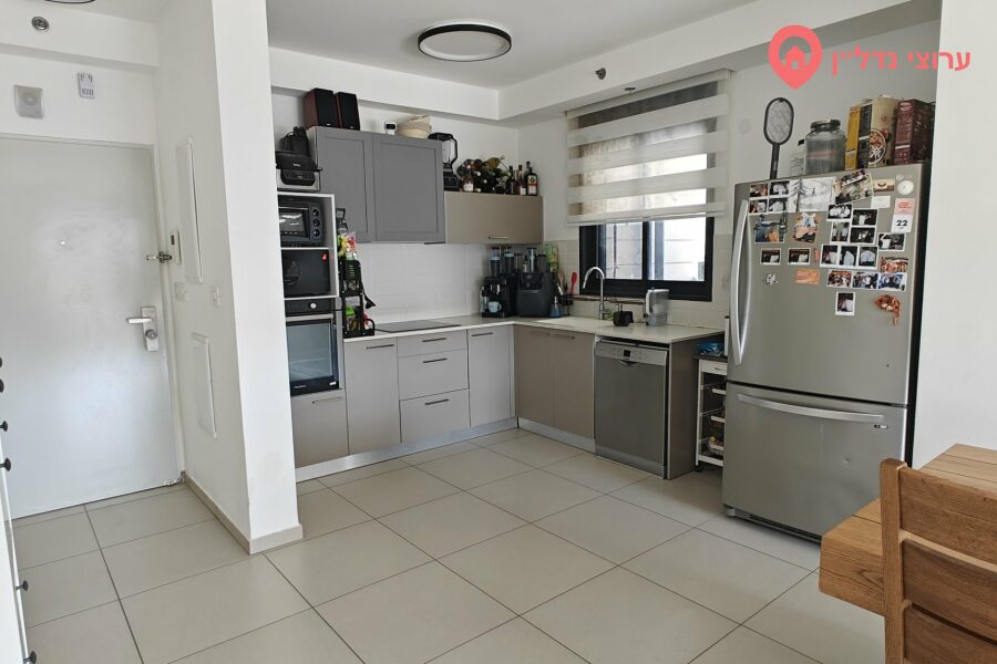 4 комн. квартира, Продажа, Хайфа, Берл Кацнелсон, фото 4 из 9