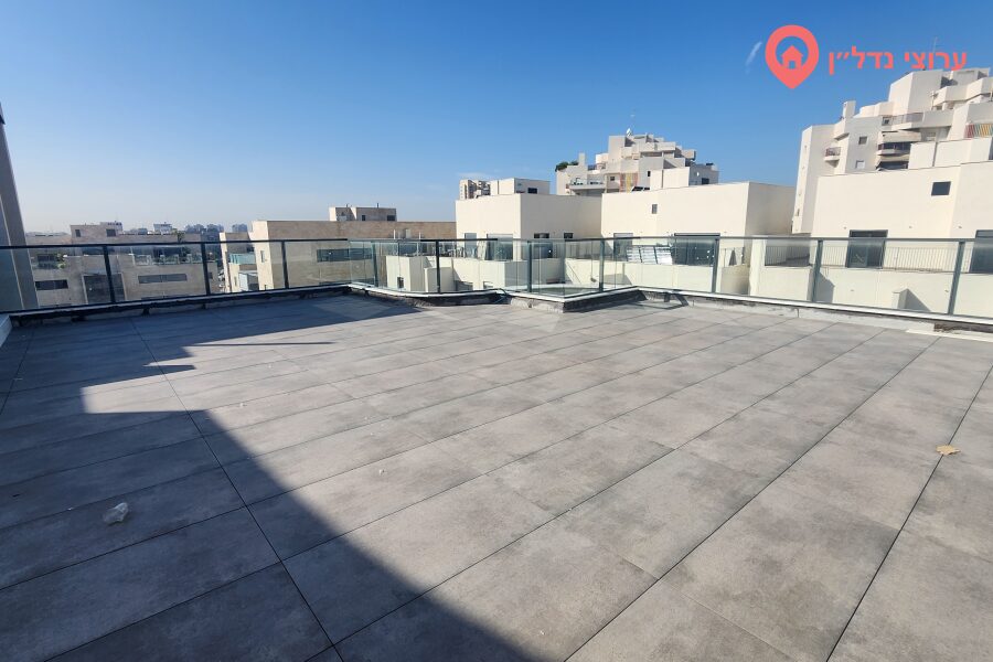 5 комн. квартира, Продажа, Ришон-ле-Цион, Shmu'el Shrira Street — фото 1 из 7