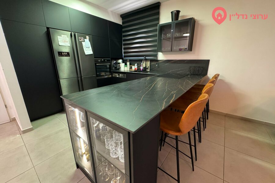 4 комн. квартира, Продажа, Бат-Ям, Бар Ехуда, фото 6 из 12