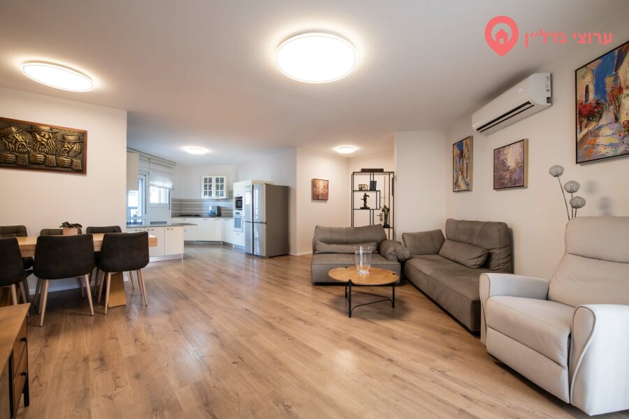 4 комн. квартира, Продажа, Нетания, Менахема Бегина — фото 3 из 10