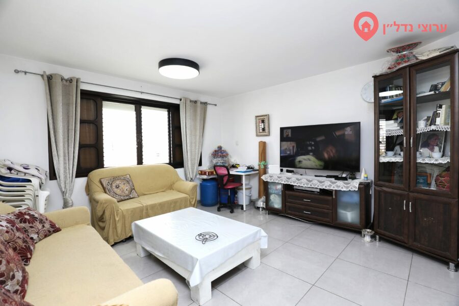 4 комн. квартира, Продажа, Нетания, Yehezkel Ben Bozi Street — фото 1 из 8