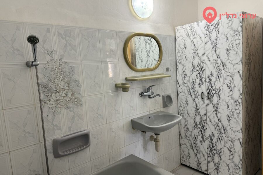 3.5 комн. квартира, Аренда, Тверия, Brenner Street — фото 3 из 8