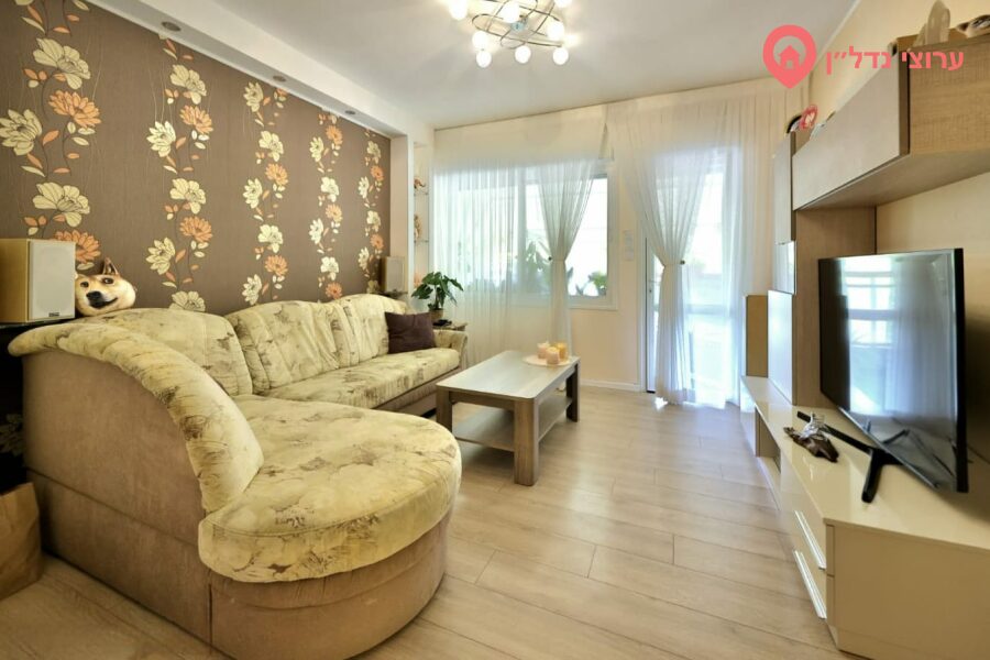 4 комн. квартира, Продажа, Кирьят-Бялик, Хайм, фото 2 из 11