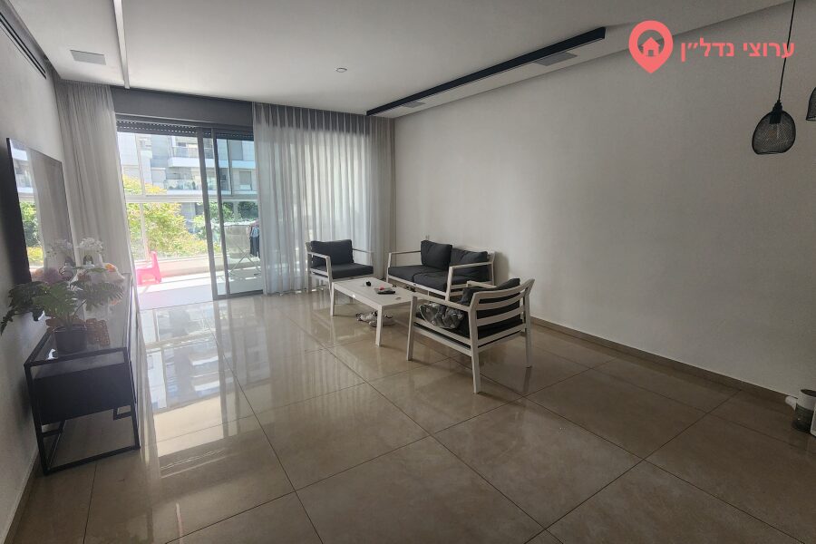 4 комн. квартира, Продажа, Холон, Ehud Manor Street — фото 1 из 7