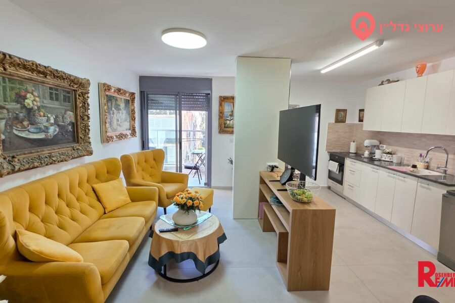 3 комн. квартира, Продажа, Бат-Ям, Соколов, фото 1 из 10