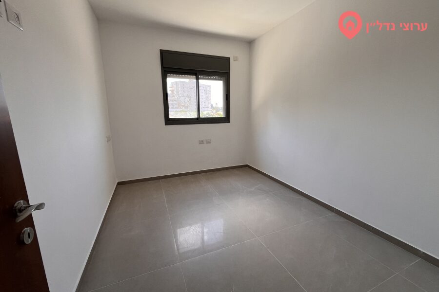 4 комн. квартира, Продажа, Хадера, шмоалзон — фото 3 из 7