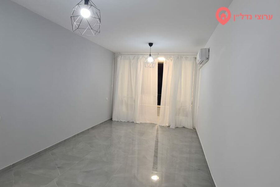 4 комн. квартира, Аренда, Бат-Ям, Йисра'ел Бен Цийон, фото 3 из 7