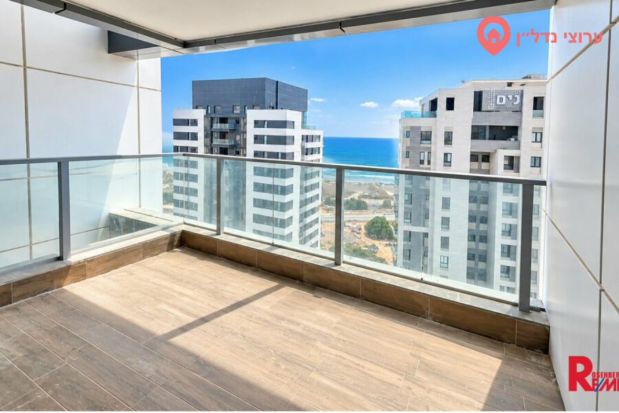 4 комн. квартира, Продажа, Бат-Ям, Йоханан Хасандлар, фото 2 из 9