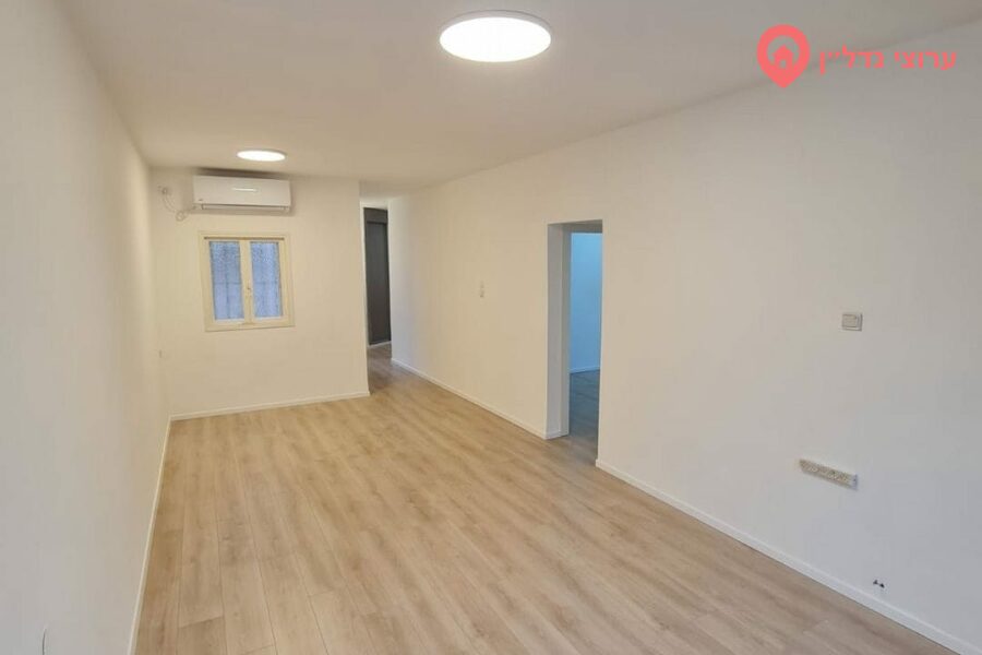 3 комн. квартира, Продажа, Бат-Ям, Рахел ха-мешоререт, фото 3 из 6